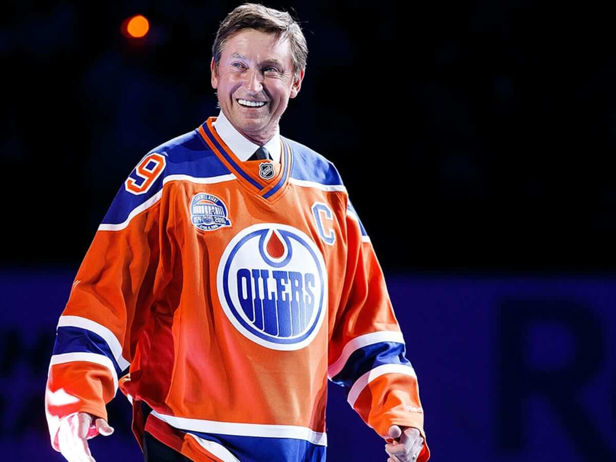Kanadský profesionálny hokejista Wayne Gretzky